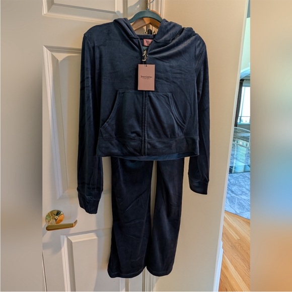 JUICY COUTURE Velour OG Bling Tracksuit Hoodie & Pant Set in navy blue - Picture 10 of 13